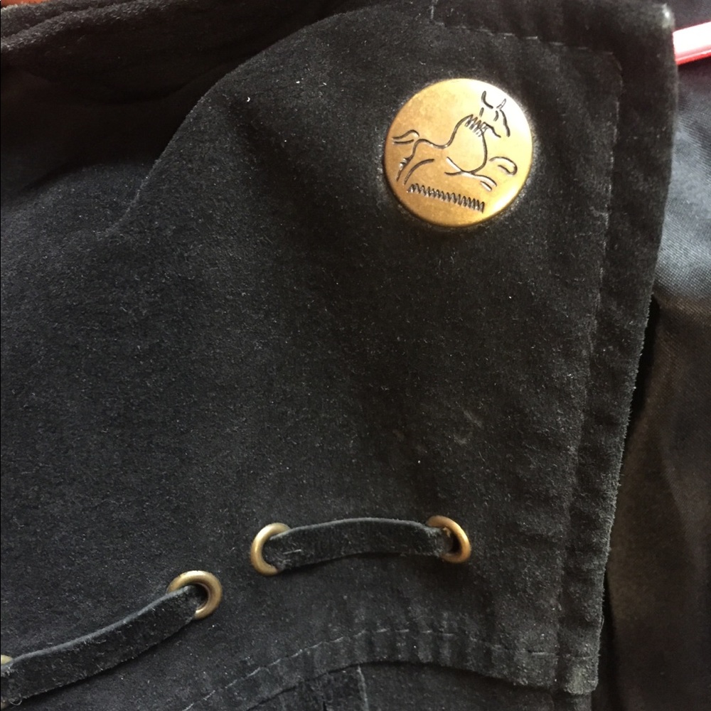 Beyond Leather Coat - Picture 5 of 5
